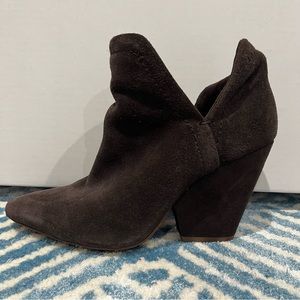 Splendid ankle boots